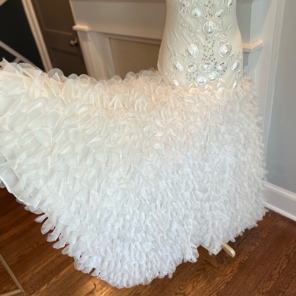 Lillie Rubin White Evening Gown - Picture 2 of 6